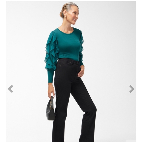 Ruffle Sleeve Chico’s Sweater. Size 0 - Picture 2 of 7